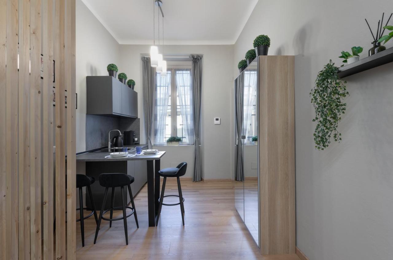 Super Modern And Design Apartment, A Due Passi Dai Navigli Milánó Kültér fotó